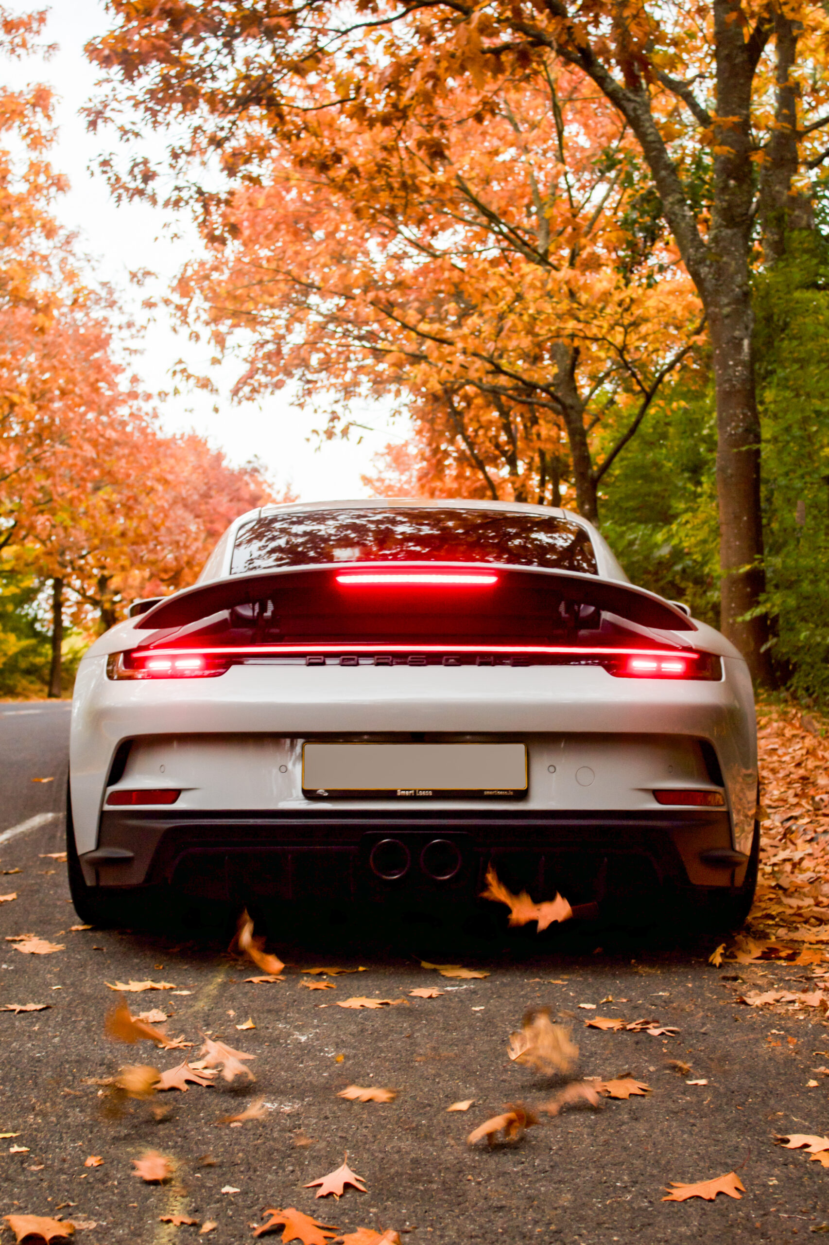 Location Porsche 992 GT3 Touring Leasydrive Luxembourg