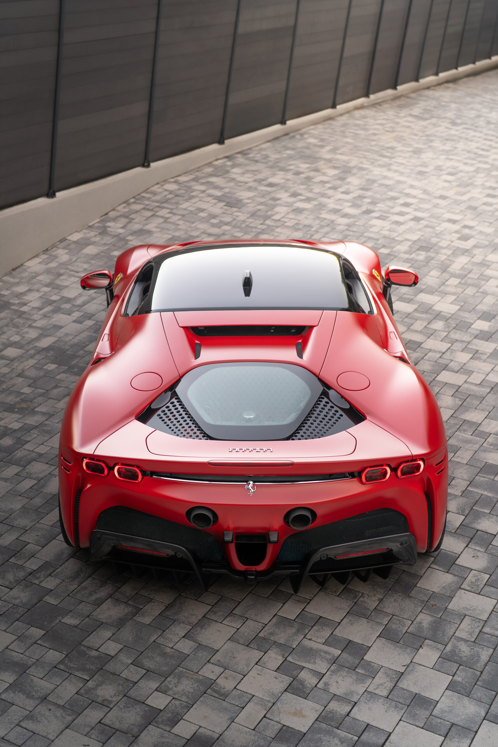 Location Ferrari SF90 Stradale Leasydrive Luxembourg