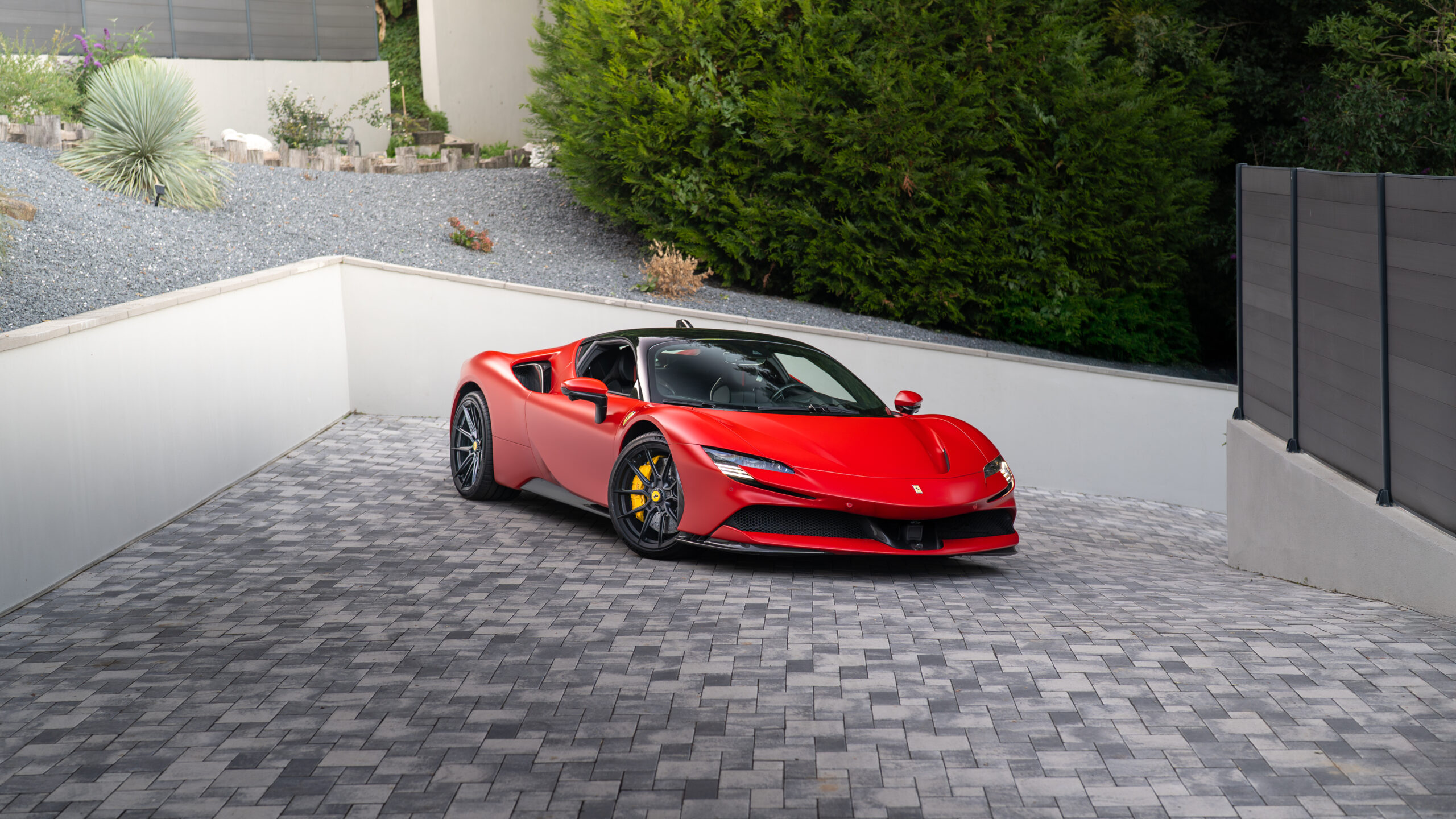 Location Ferrari SF90 Stradale Leasydrive